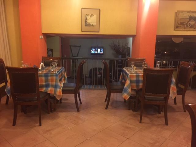The Lions Den Hotel Addis Ababa Exterior photo